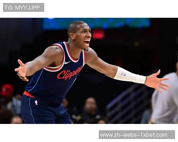 2012年NBA季后赛快船与雷霆的激烈对决回顾与精彩瞬间分析